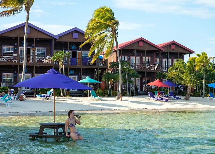 X'tan Ha- The Waterfront Hotel